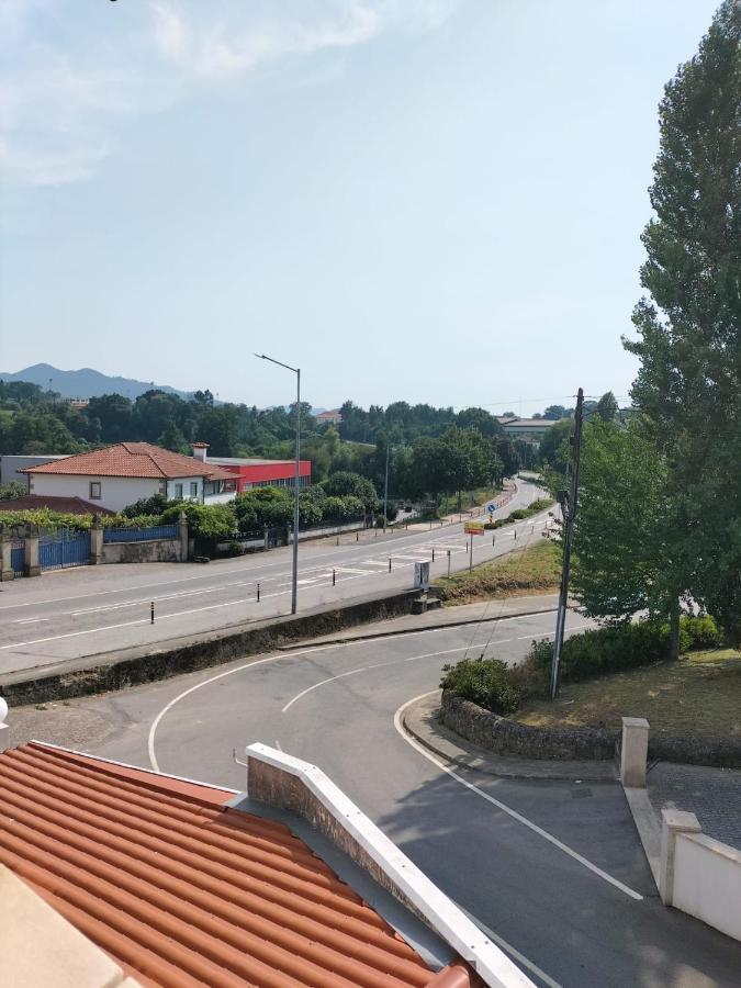 Anoitecer Itinerante Al - Antiga Residencial O Garfo Bed & Breakfast Ponte de Lima Luaran gambar